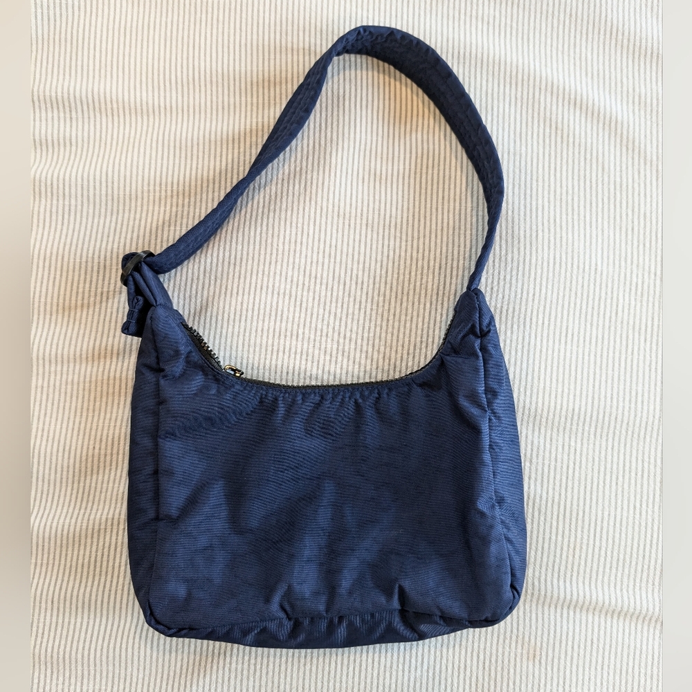 BAGGU Mini Nylon Shoulder Bag - Picture 2 of 4